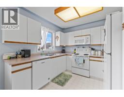 160 5th Avenue Sw Unit# 301, Salmon Arm, BC V1E1R4 Photo 17