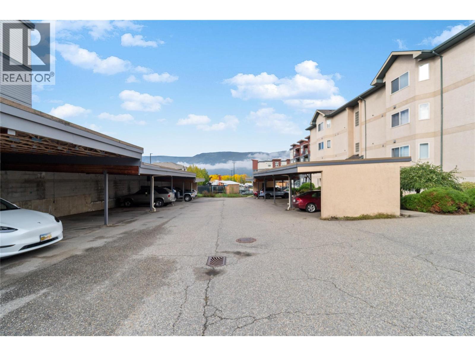 #301 160 5th Avenue SW - 46