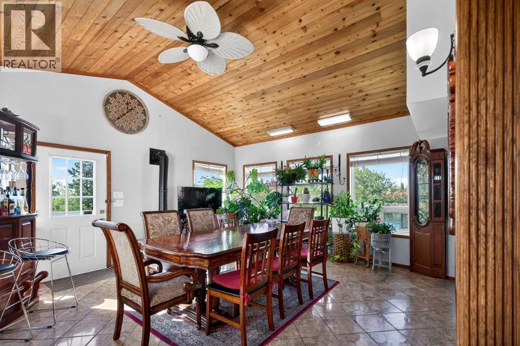 9105 Crystal Lake Drive - Image 18