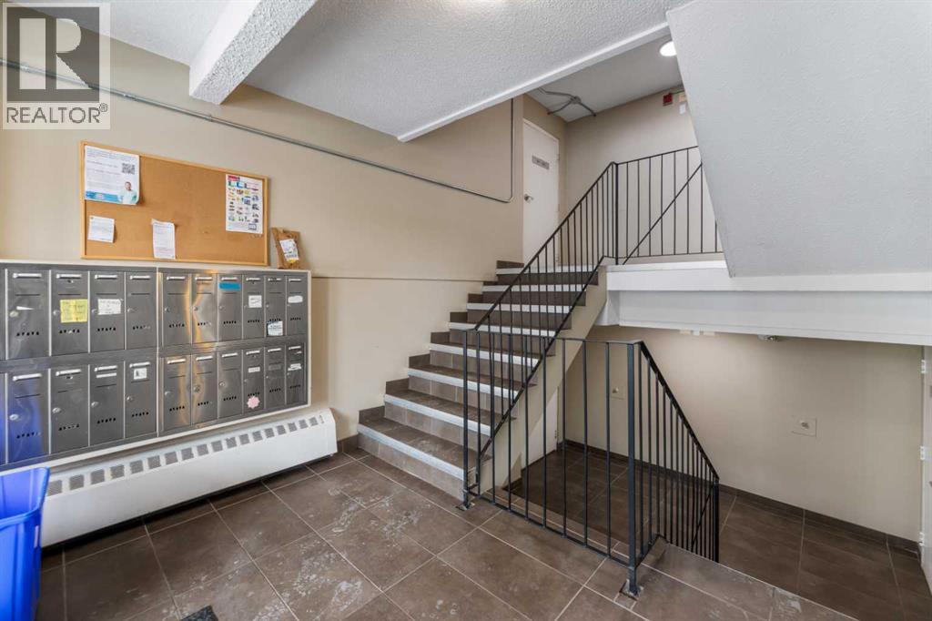 #410 4455A Greenview Drive NE - 27