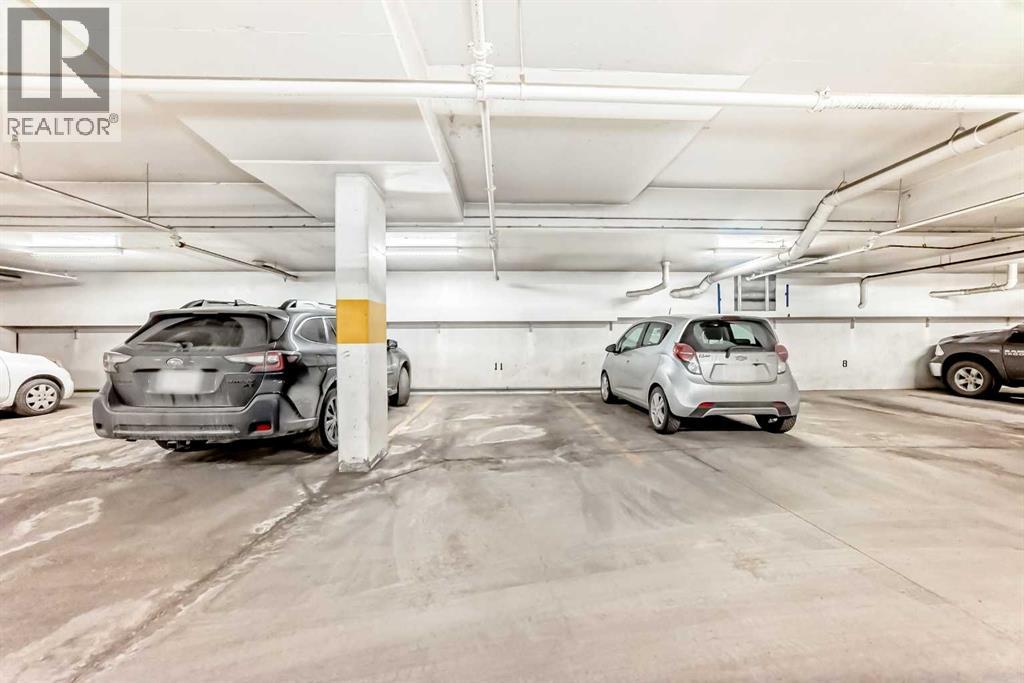 #204 830 Centre Avenue NE - 30