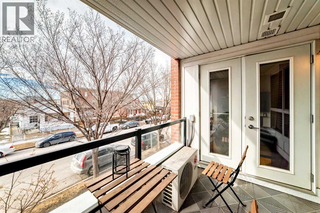 #204 830 Centre Avenue NE - 23