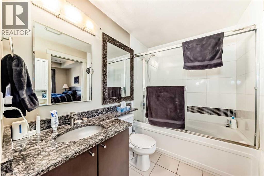 #204 830 Centre Avenue NE - 20