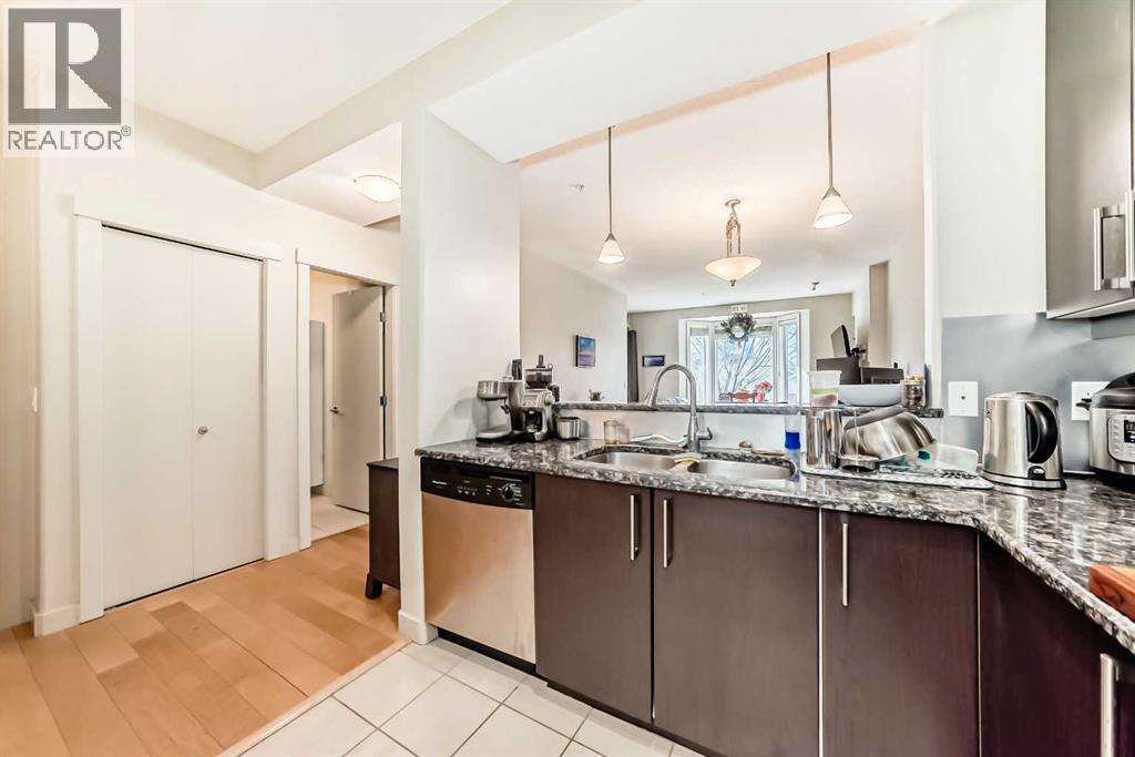 #204 830 Centre Avenue NE - 1