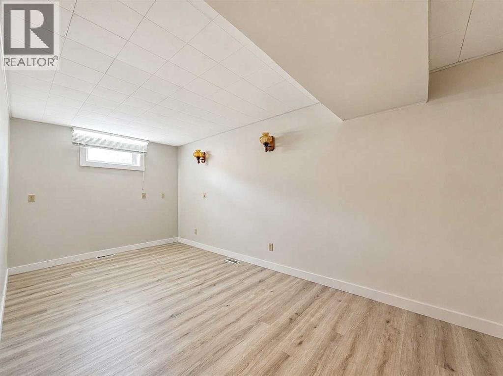 10730 Shand Avenue — photo 23
