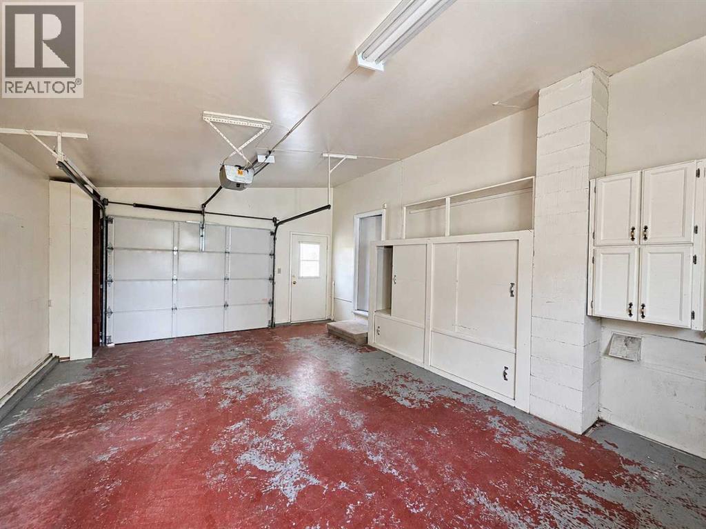 10730 Shand Avenue — photo 27