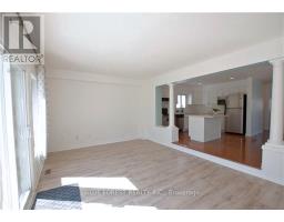 Bathroom - 1918 Gough Avenue, London North, ON N5X4P8 Photo 10