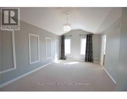 1918 Gough Avenue, London North, ON N5X4P8 Photo 16