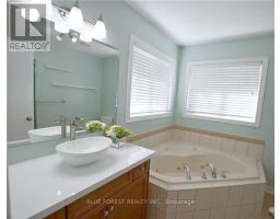 1918 Gough Avenue, London North, ON N5X4P8 Photo 18