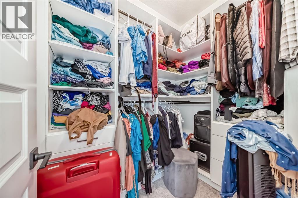 216 Homestead Grove NE - 21