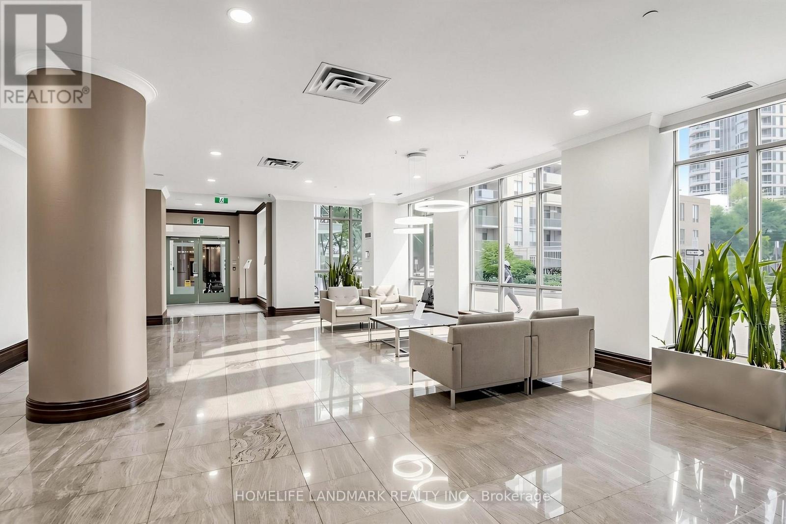 #312 22 OLIVE AVENUE - 26