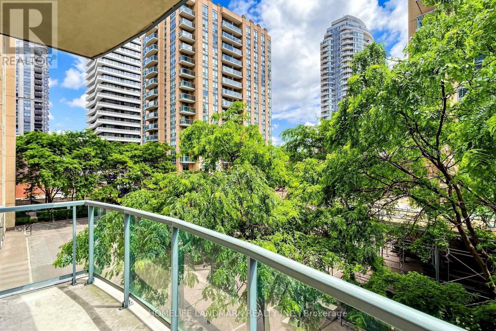 #312 22 OLIVE AVENUE - 39