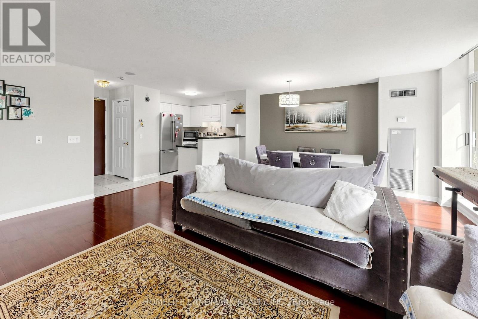 #312 22 OLIVE AVENUE - 4