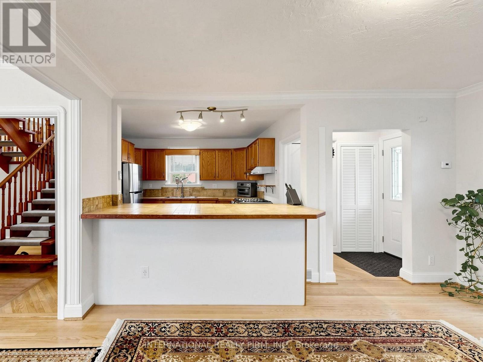 200 BURNDALE AVENUE - 10