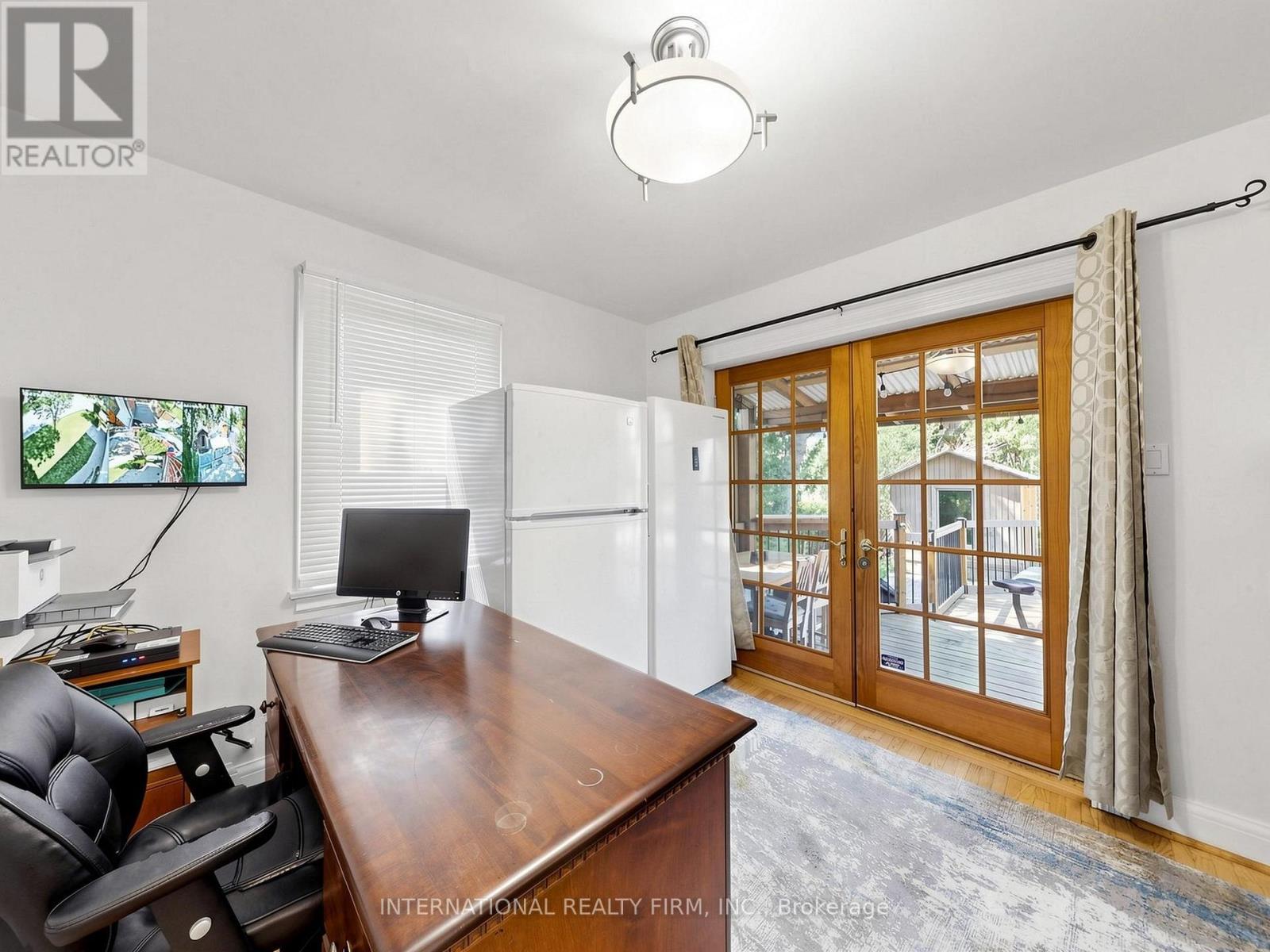 200 BURNDALE AVENUE - 19