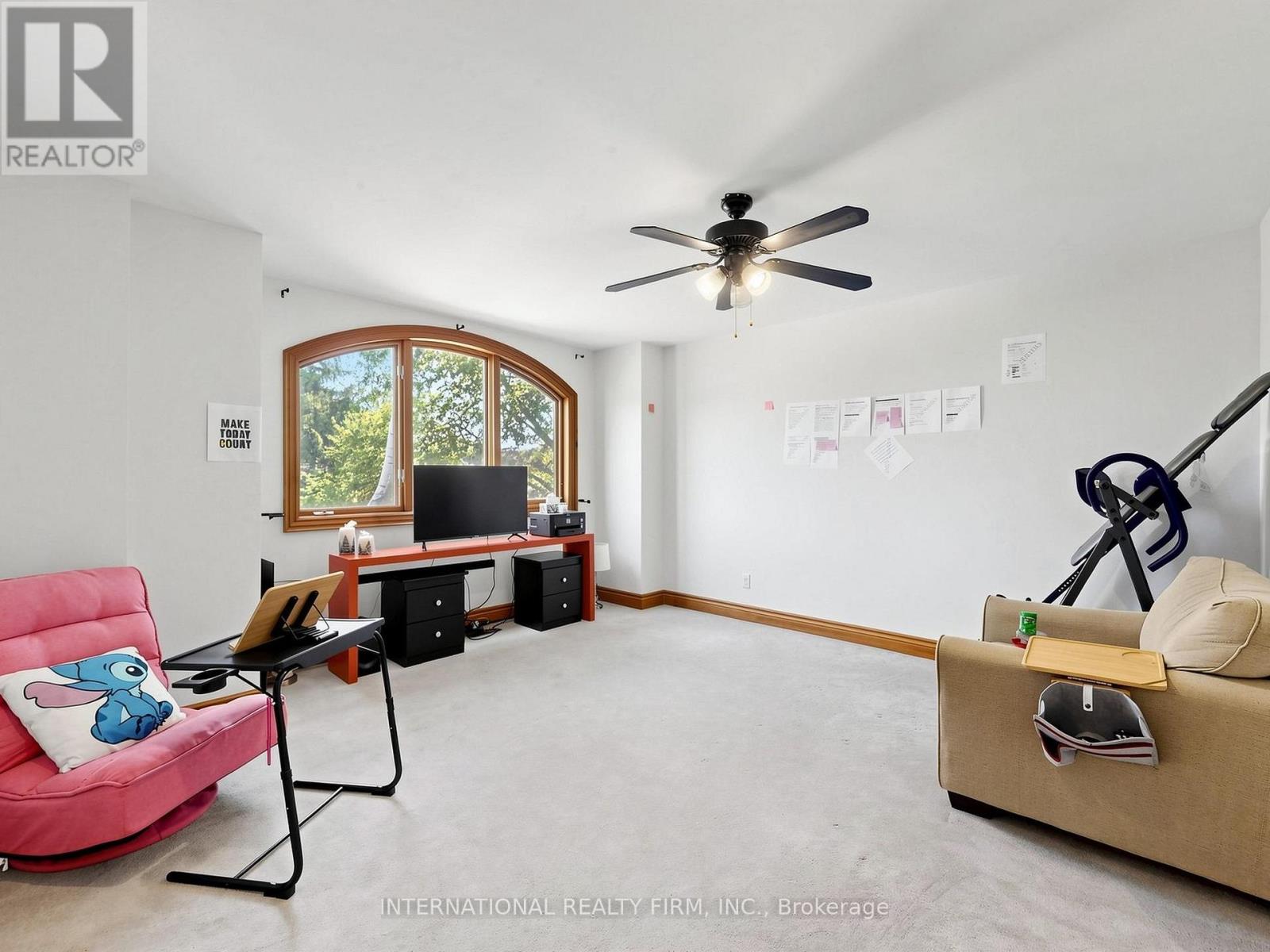 200 BURNDALE AVENUE - 24