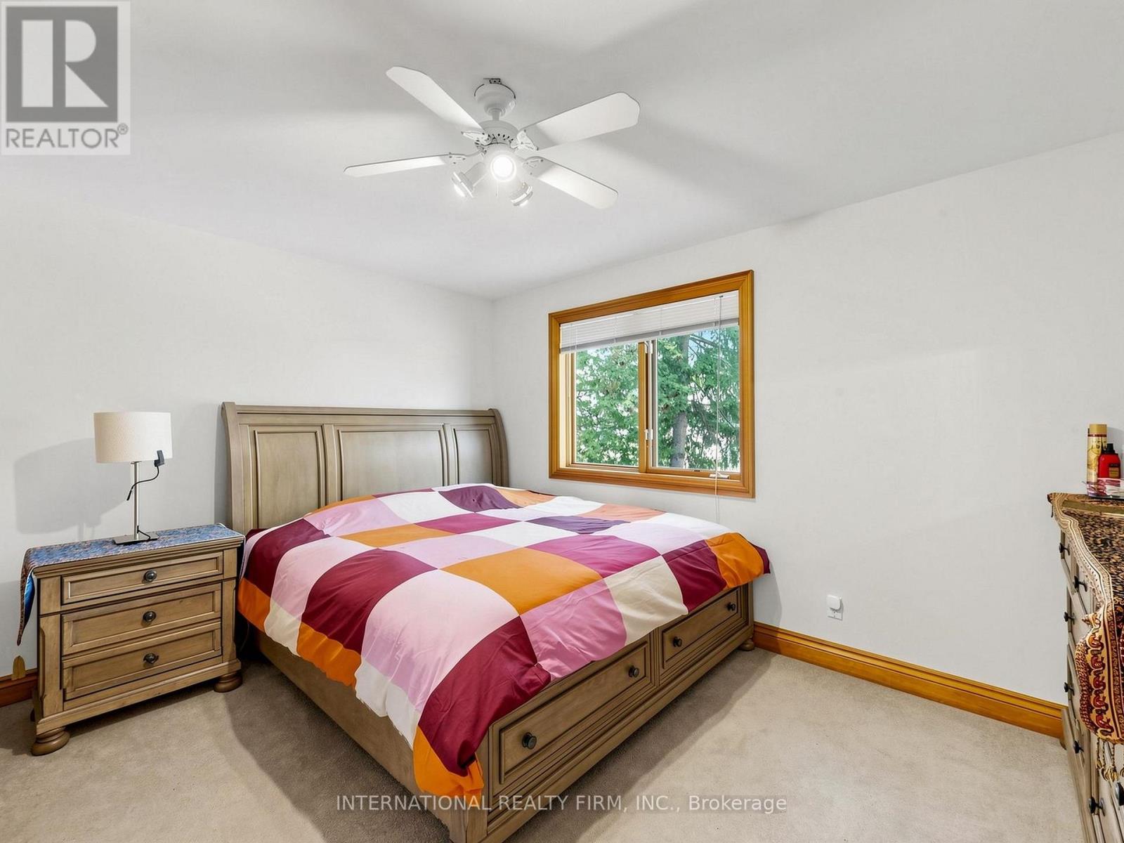 200 BURNDALE AVENUE - 33