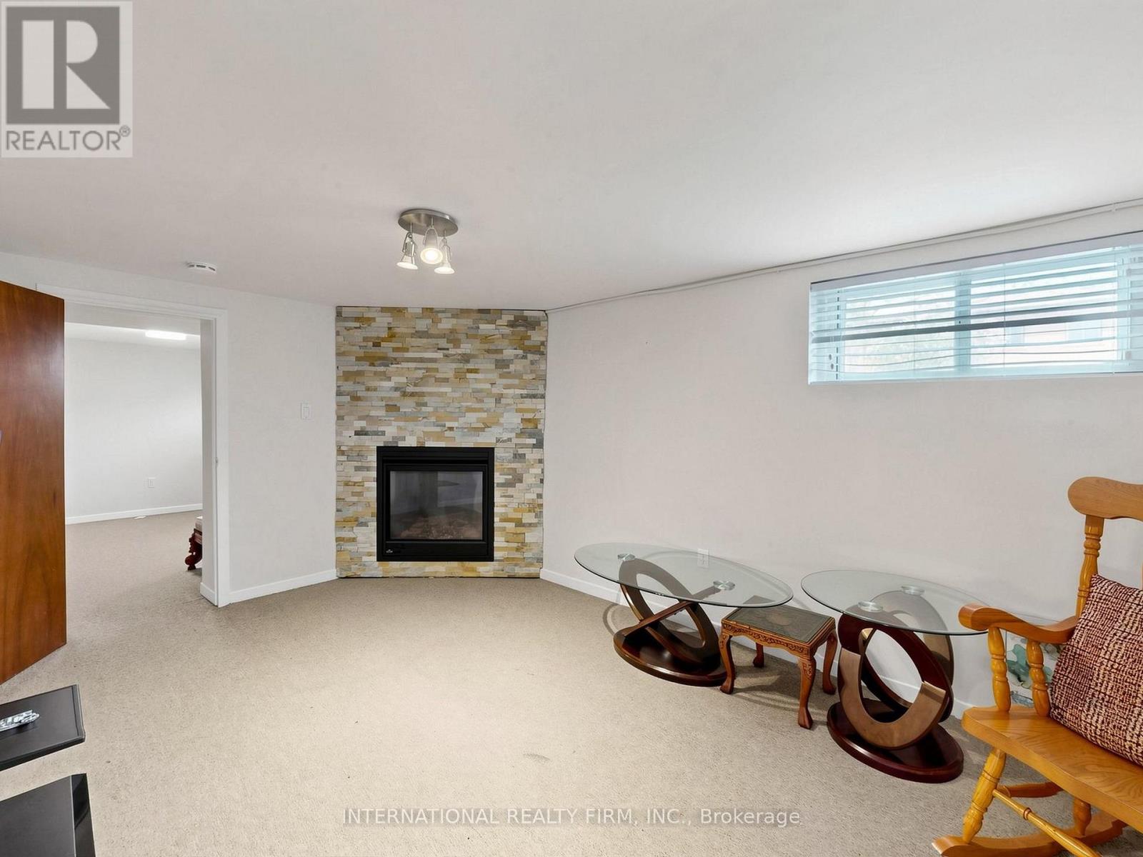 200 BURNDALE AVENUE - 37