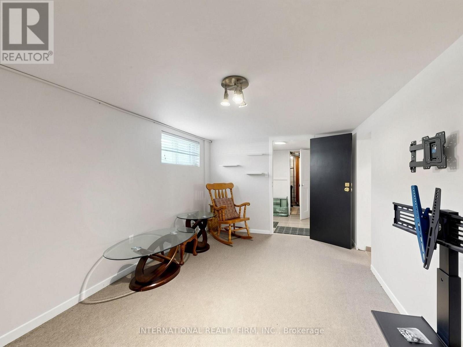 200 BURNDALE AVENUE - 38