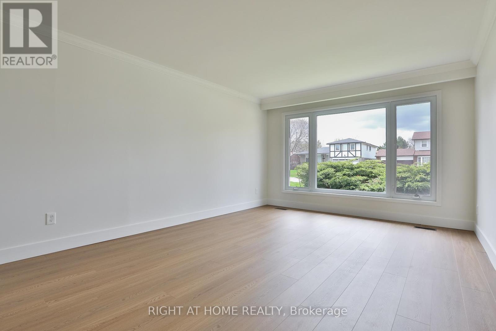 7 CHARTERHOUSE ROAD - Image 8
