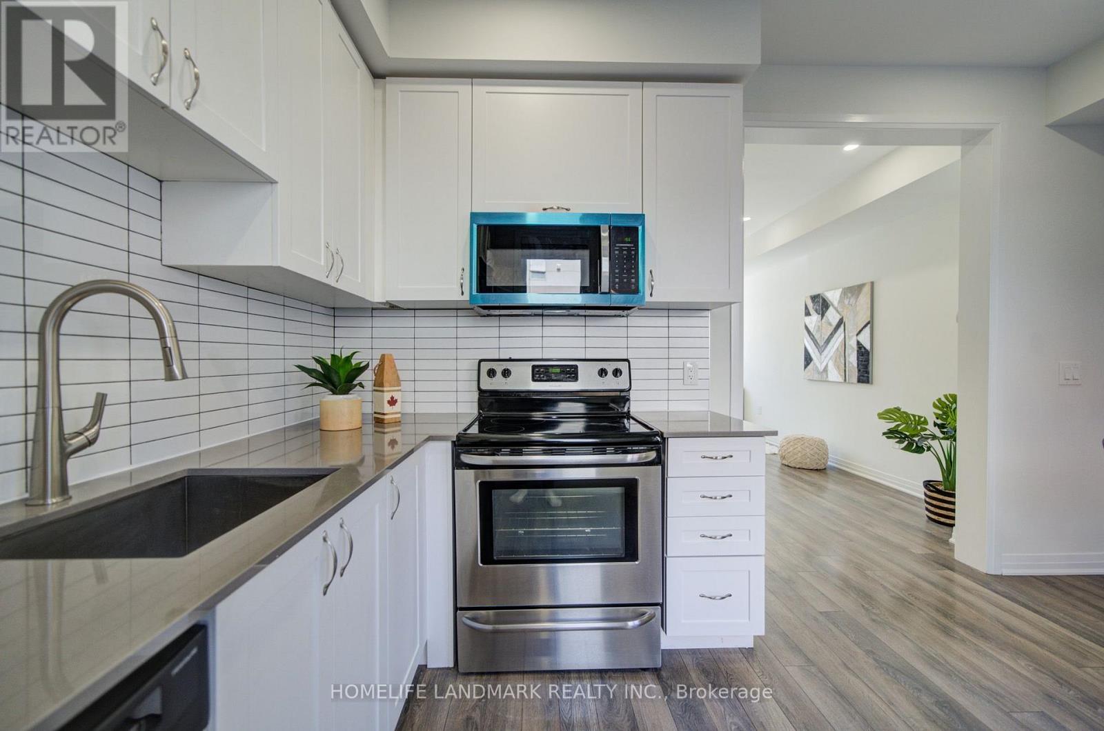 38 SARAH JACKSON CRESCENT - 14