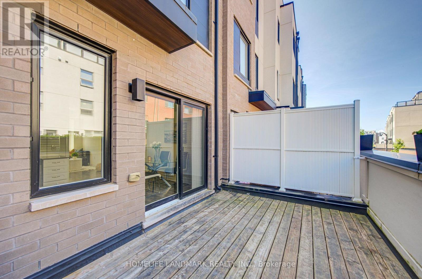 38 SARAH JACKSON CRESCENT - 17