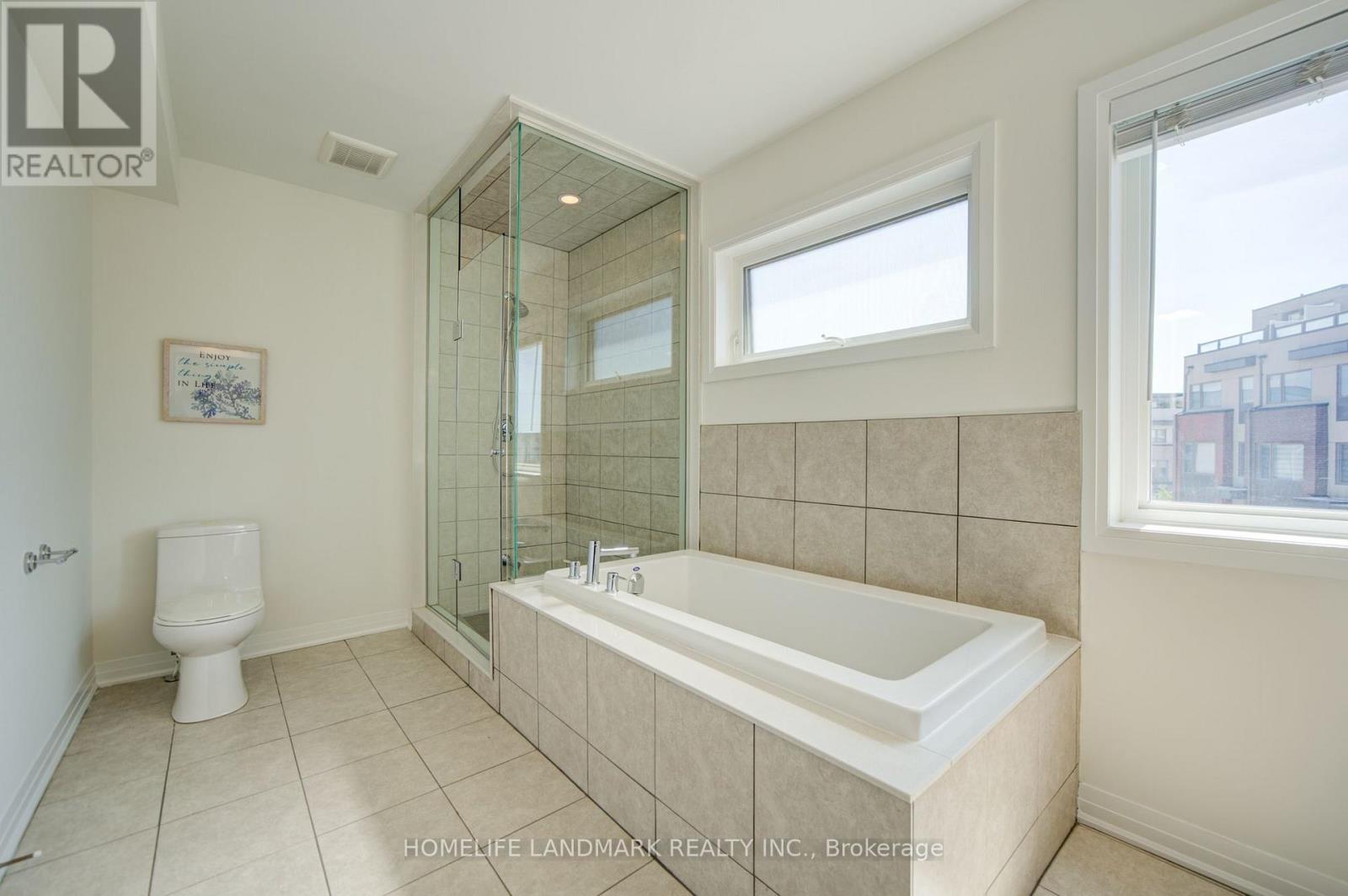 38 SARAH JACKSON CRESCENT - 34