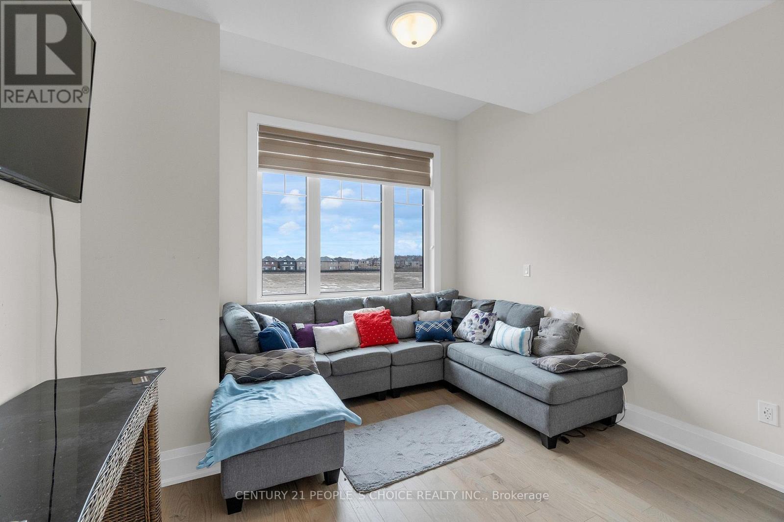 10 TWEEDHILL AVENUE - Image 26