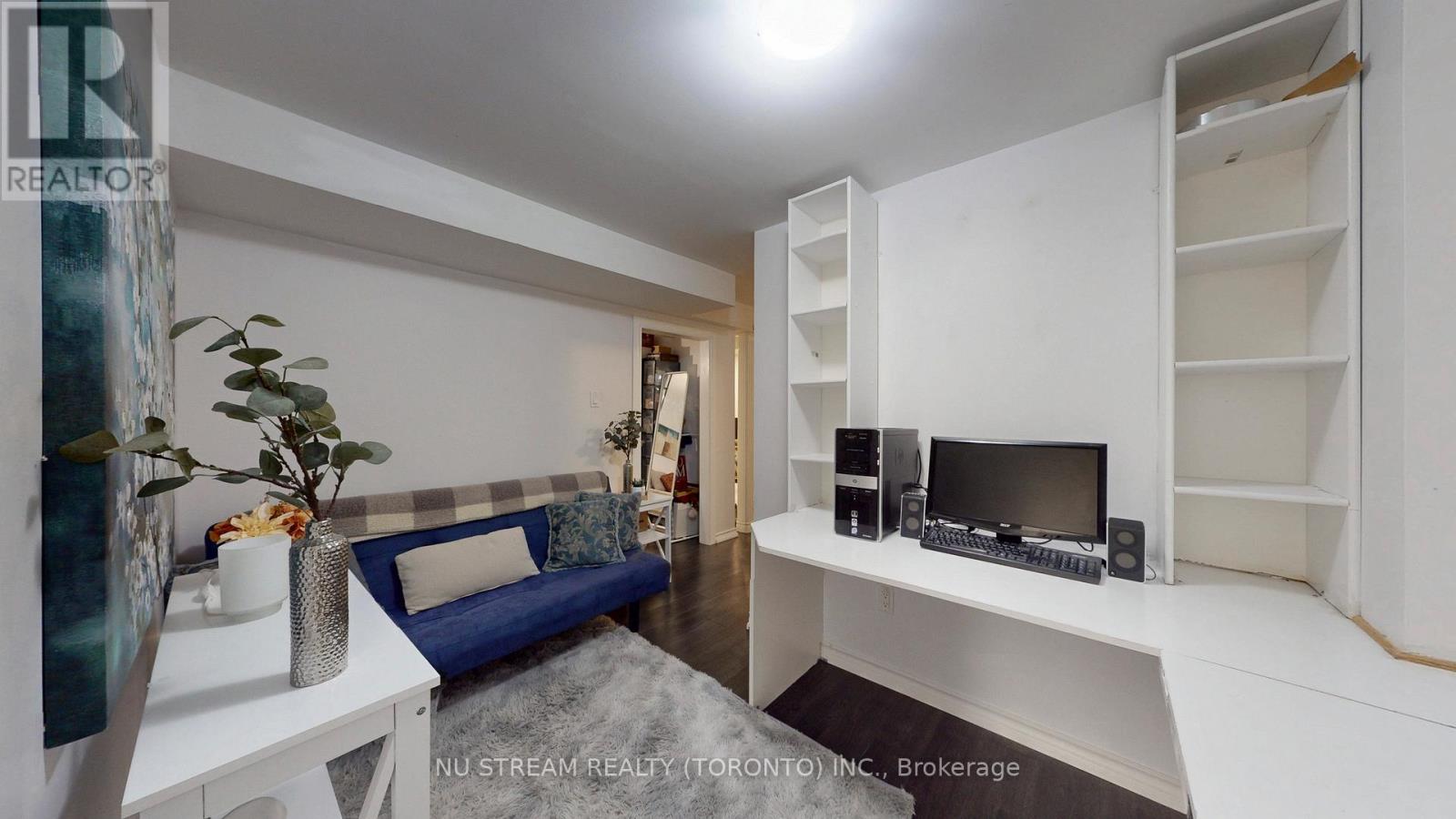 3926 HAZELRIDGE ROAD - 39
