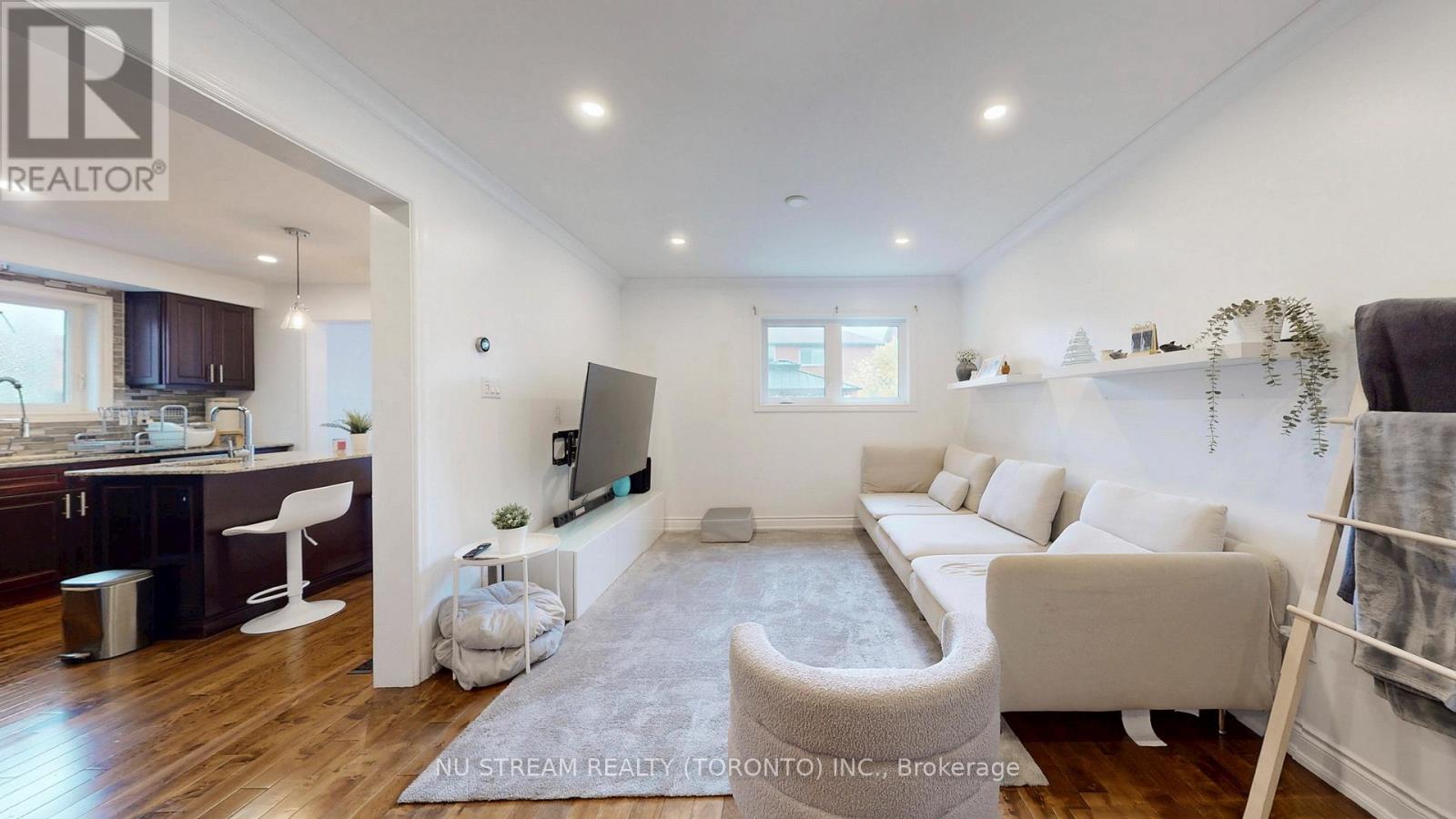 3926 HAZELRIDGE ROAD - 4