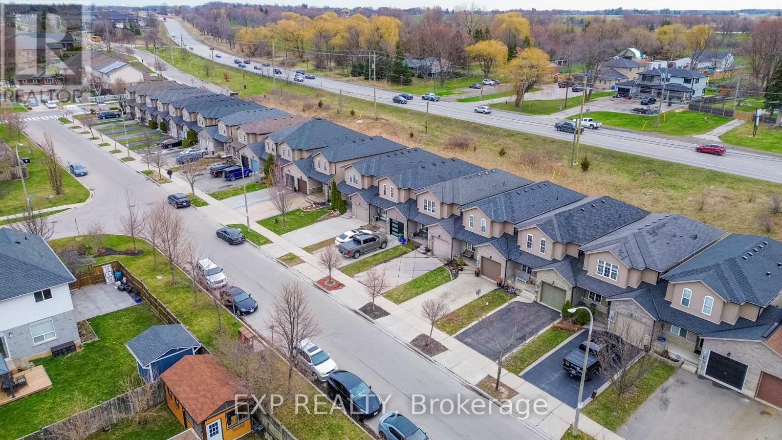 35 THAMES WAY - 39