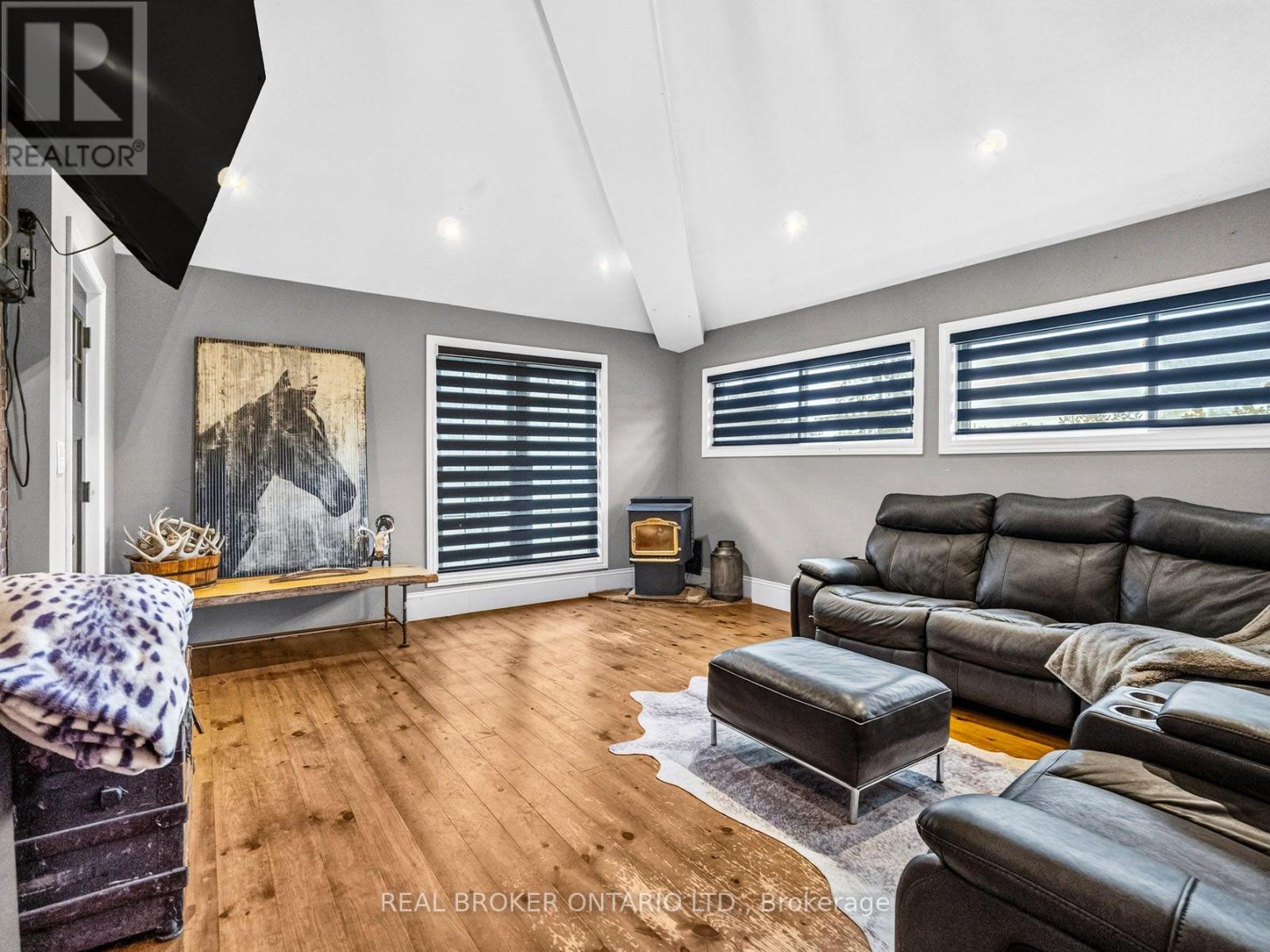 118 RIVER ROAD - Image 18