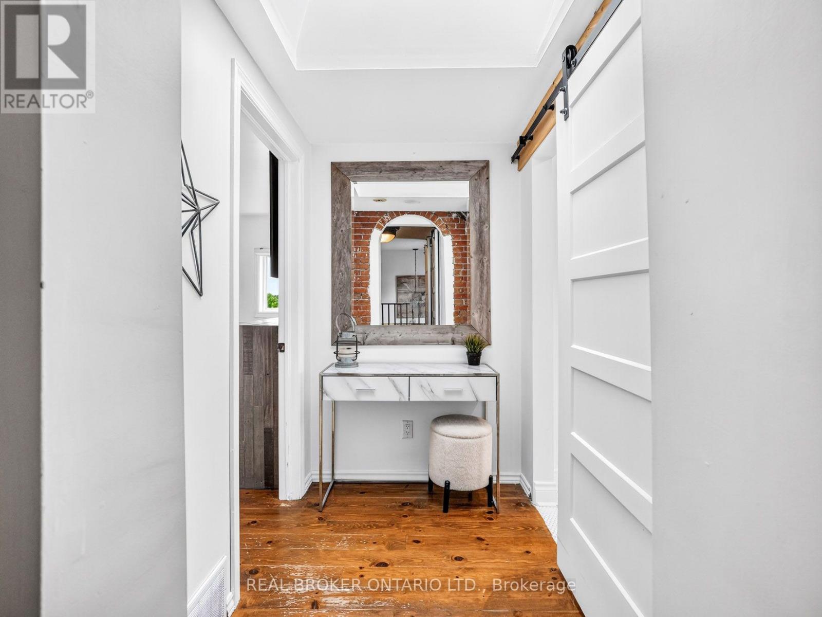 118 RIVER ROAD - Image 29