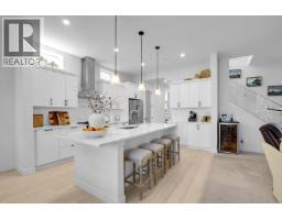 11378 230 Street, Maple Ridge, BC V2X0E8 Photo 9