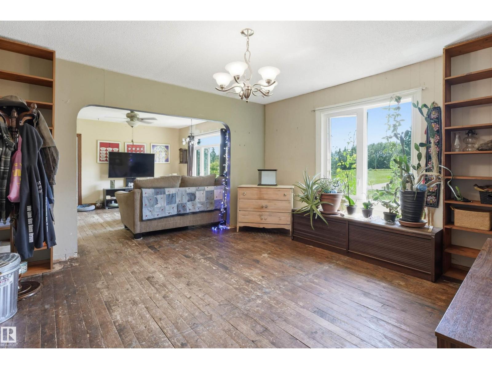 1524A TWP ROAD 544 - 12