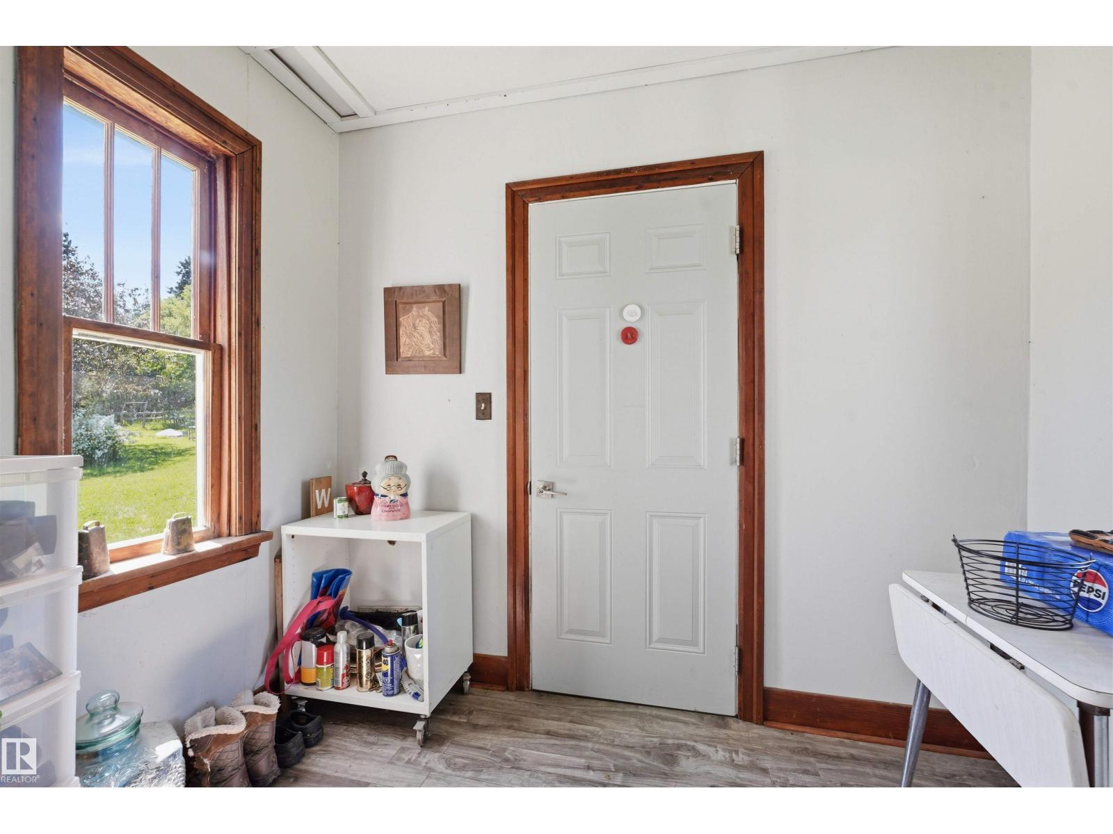 1524A TWP ROAD 544 - 11