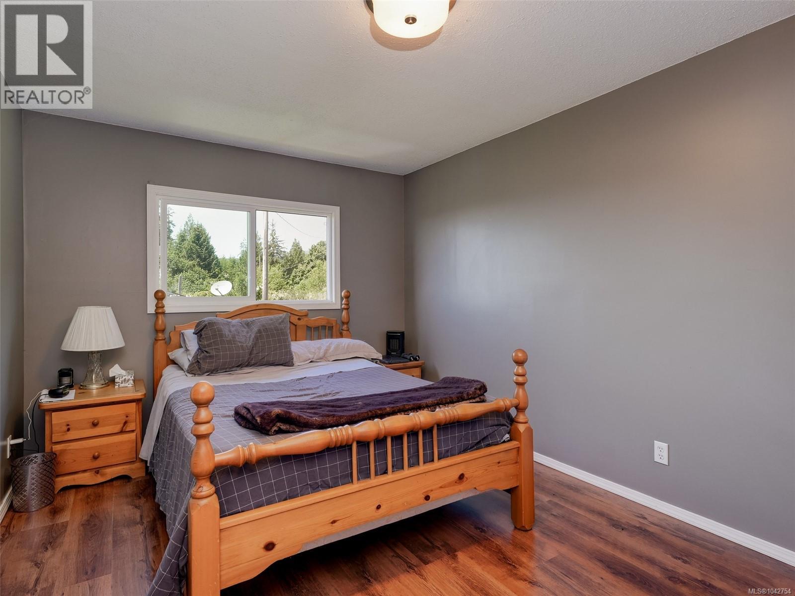 11720 West Coast Rd - 15