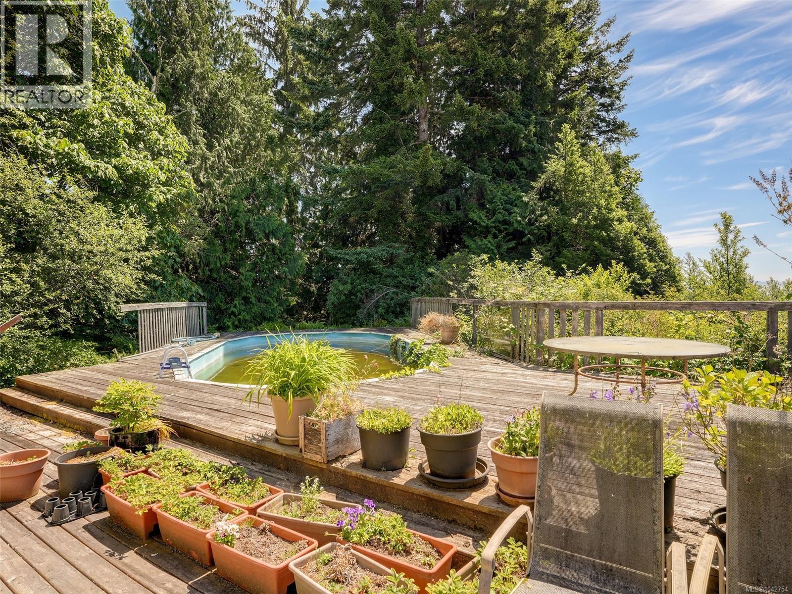 11720 West Coast Rd - 19