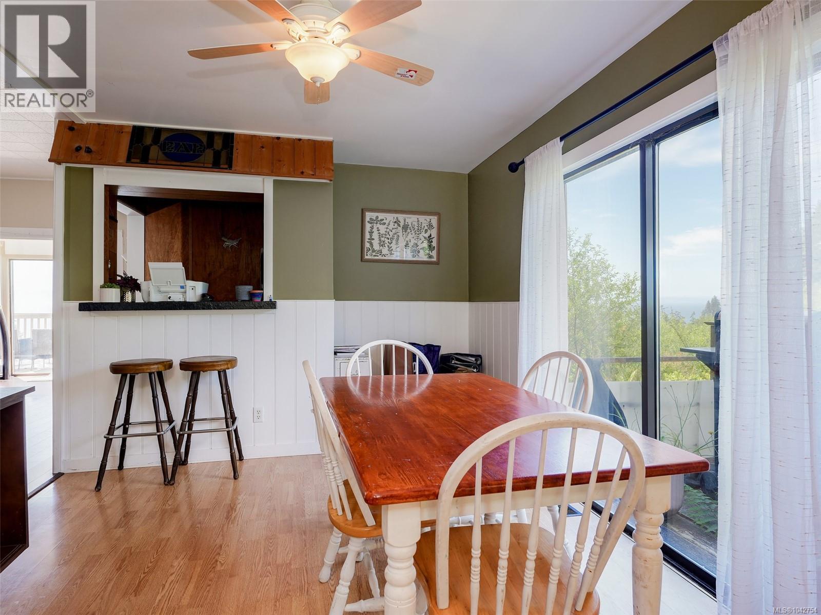 11720 West Coast Rd - 25