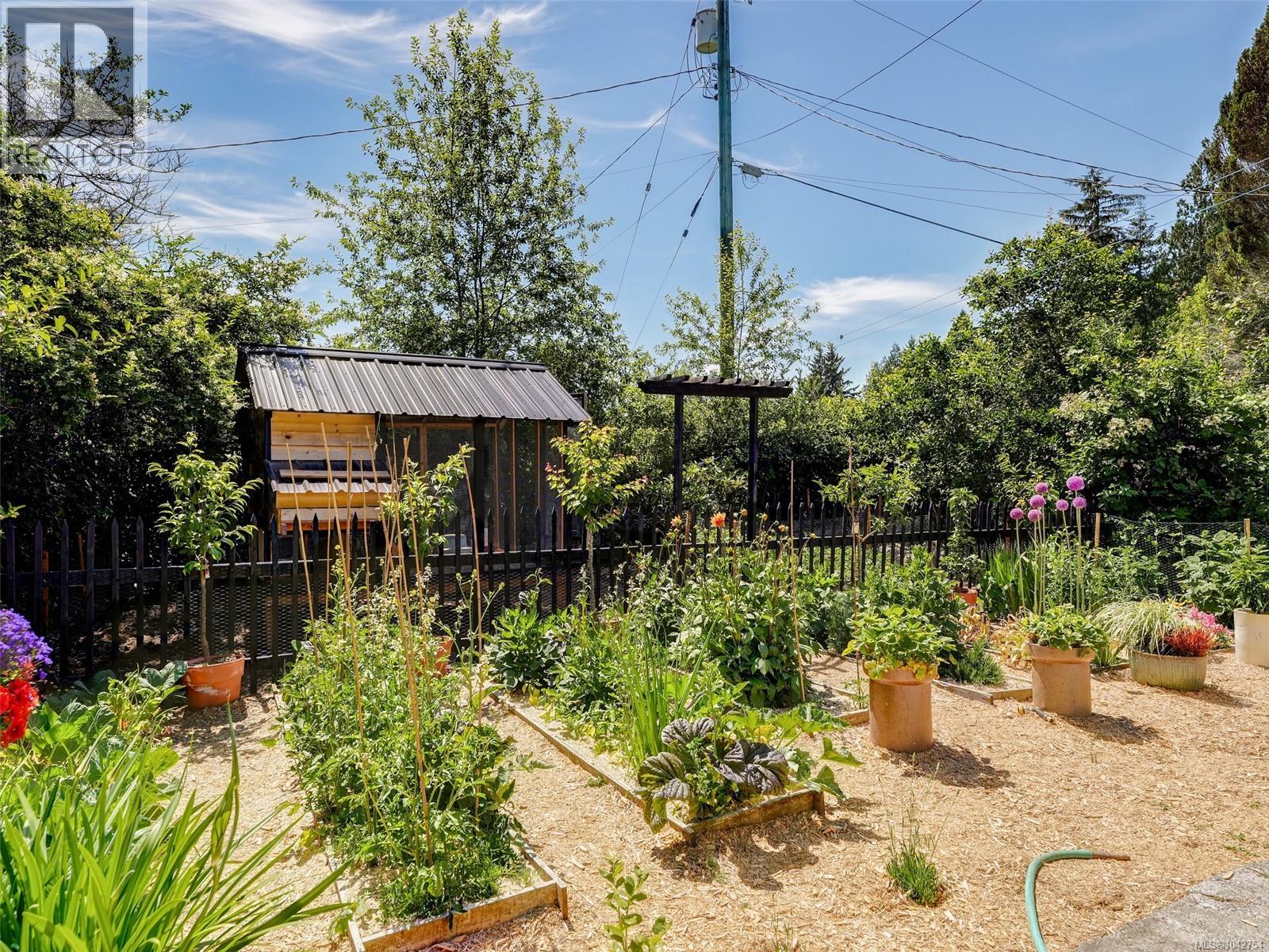 11720 West Coast Rd - 39