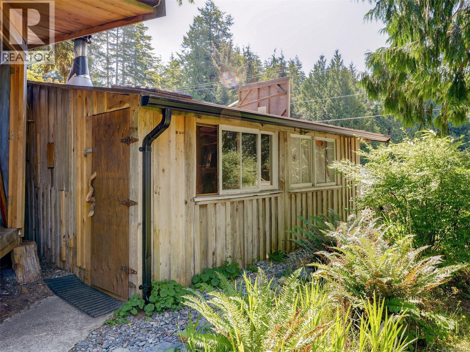 11720 West Coast Rd - 64