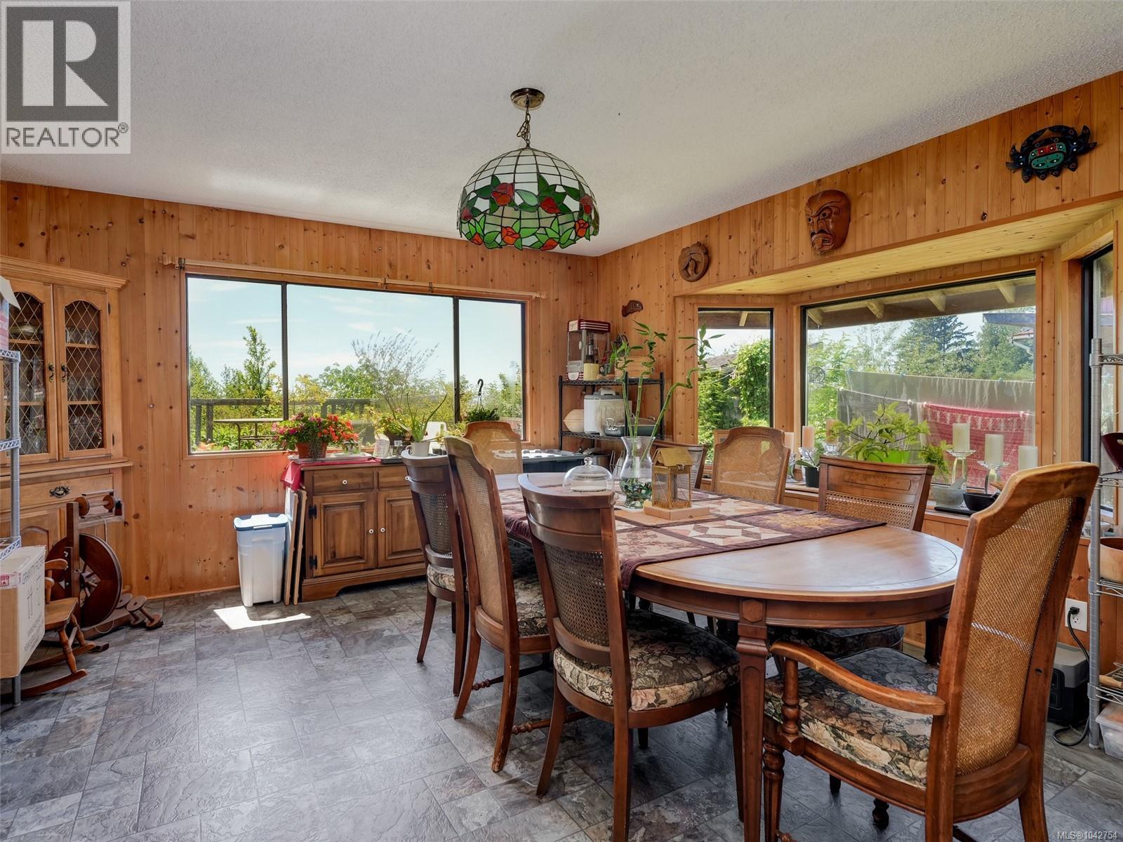 11720 West Coast Rd - 8