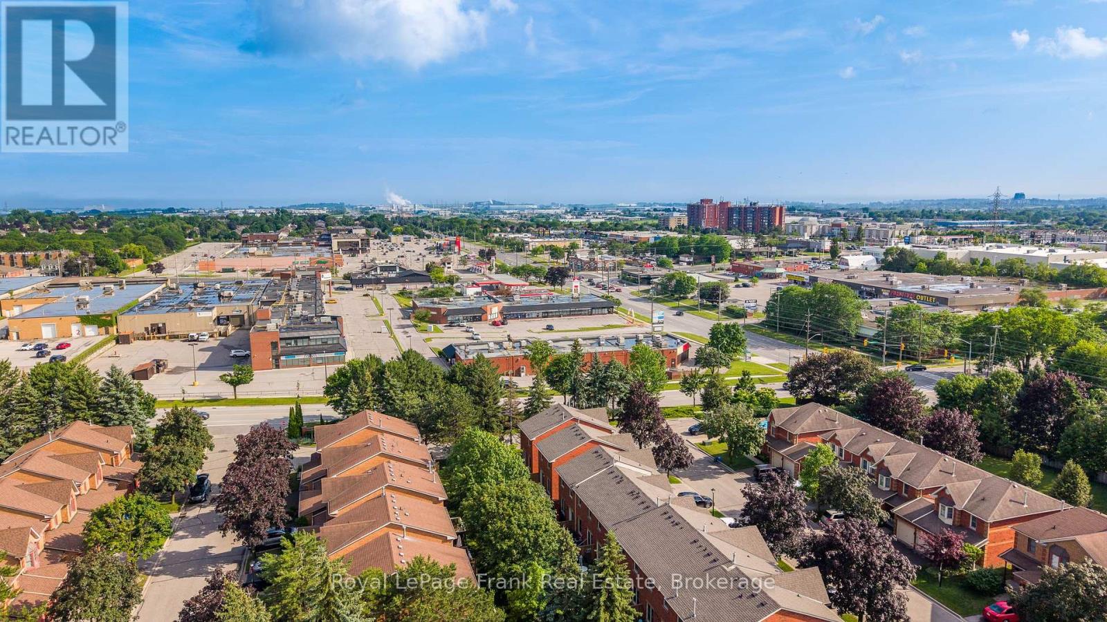 #20 1610 CRAWFORTH STREET - 33