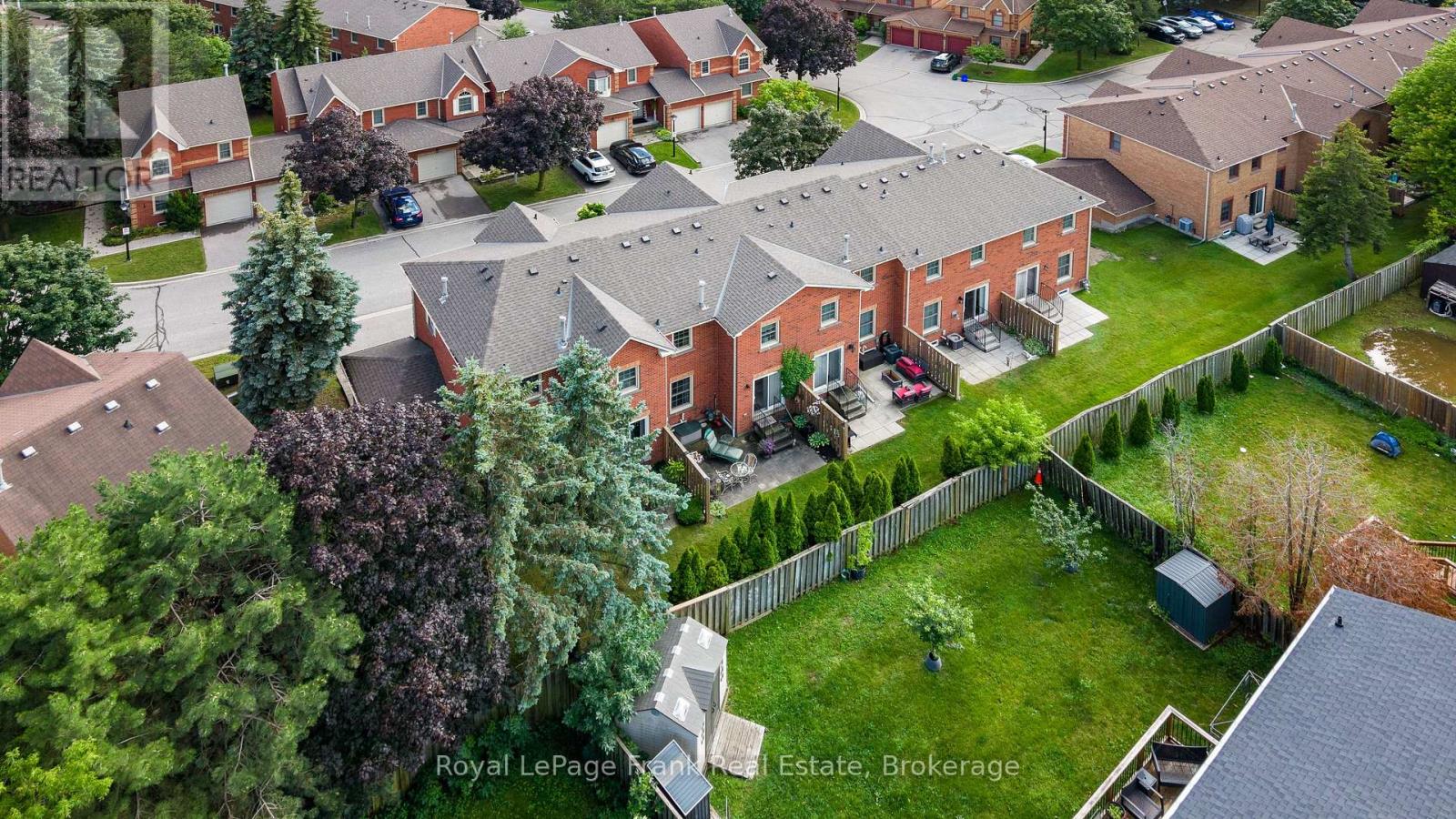 #20 1610 CRAWFORTH STREET - 35