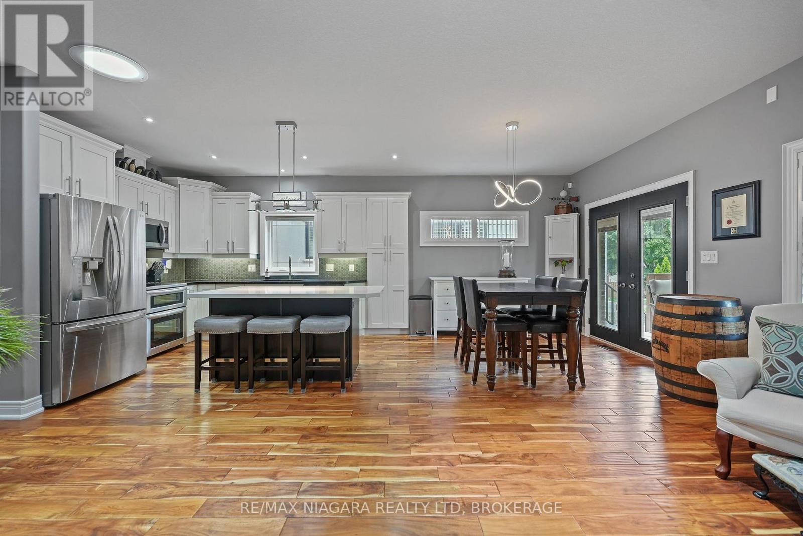 7245 OPTIMIST LANE - 10
