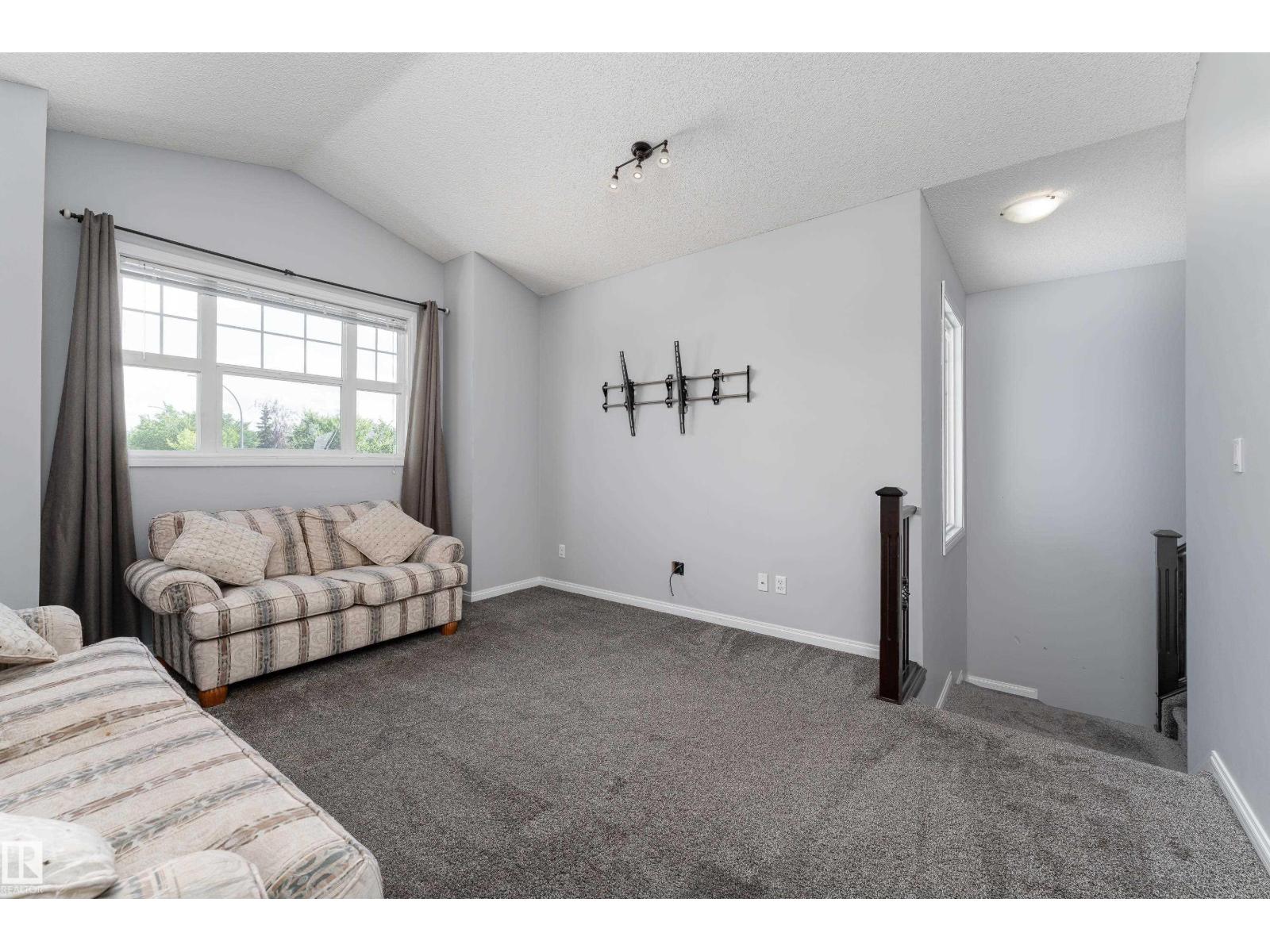65 WEDGEWOOD CR - 15