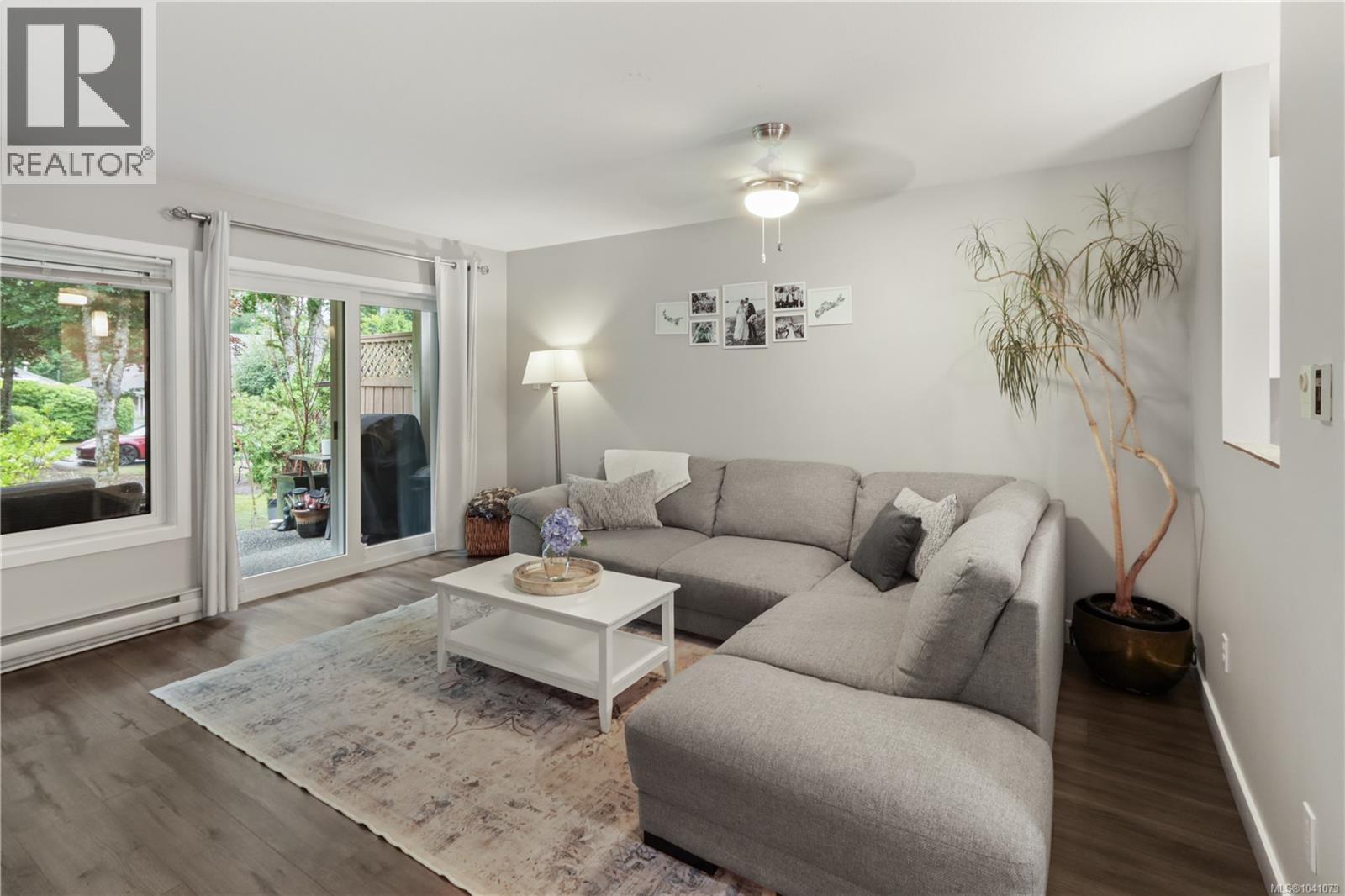 6066 Lionel Cres - 7