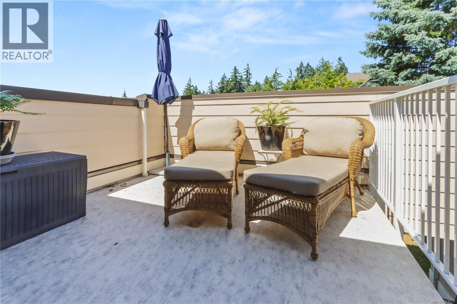 6066 Lionel Cres - 73