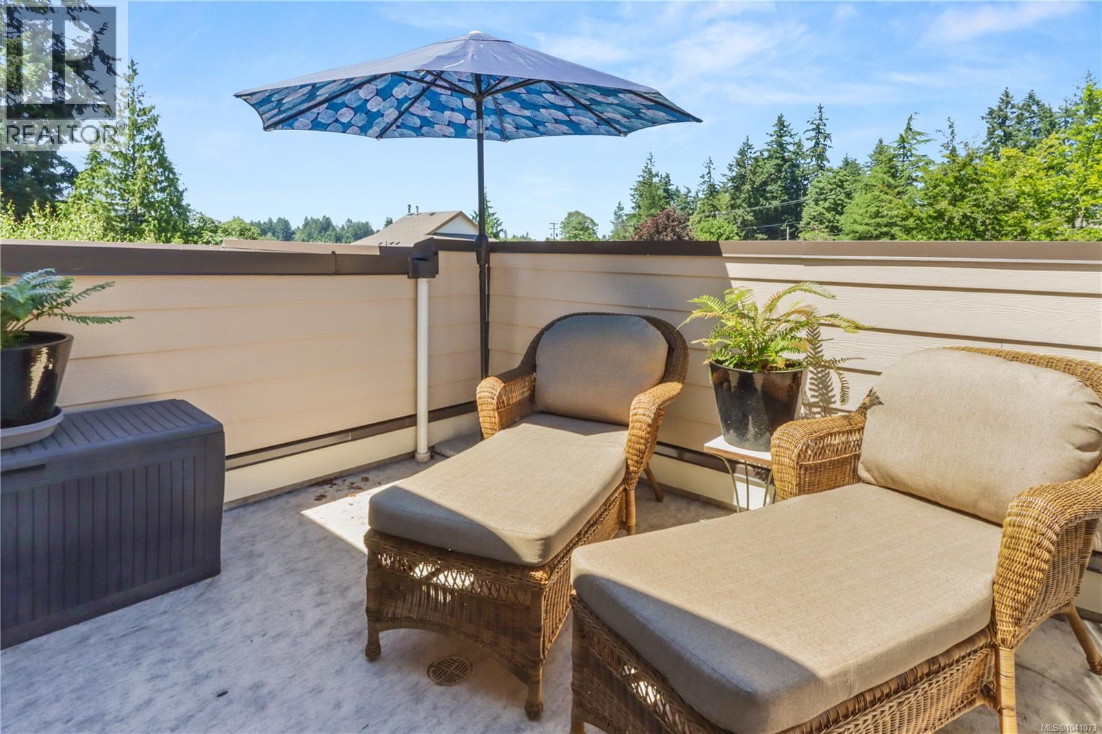 6066 Lionel Cres - 70