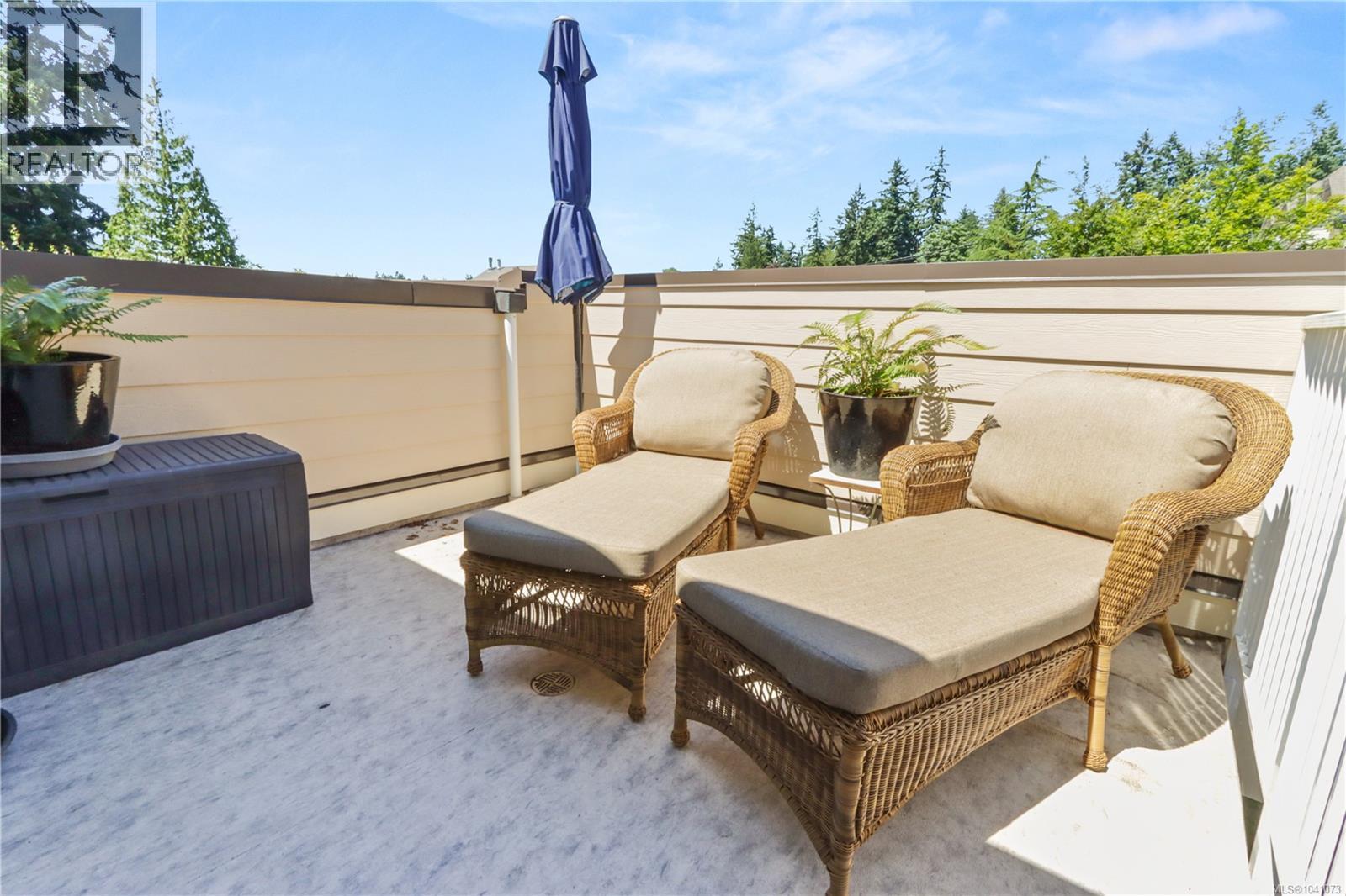 6066 Lionel Cres - 75